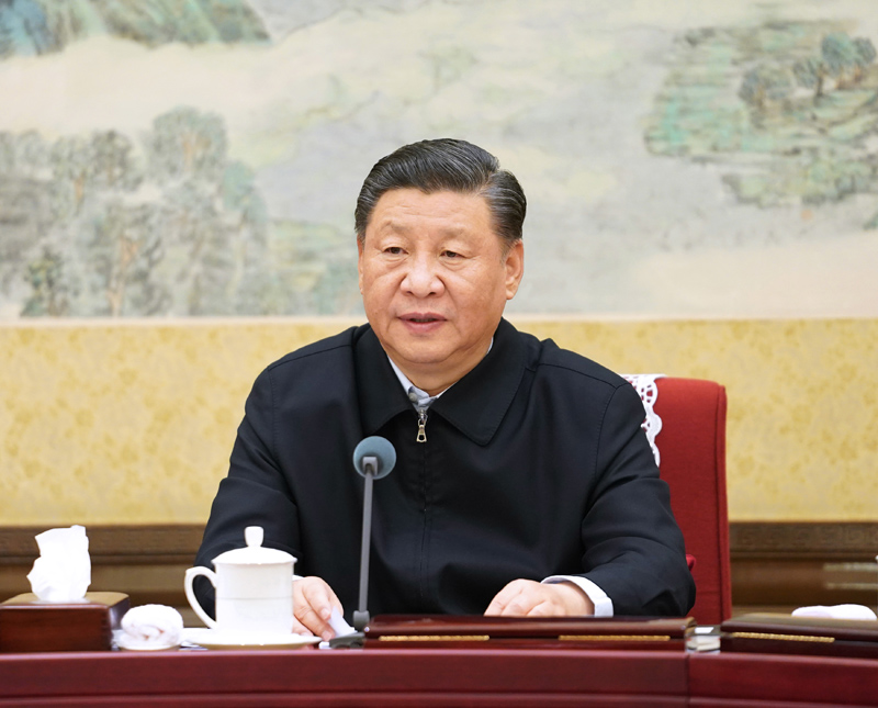 12月26日至27日，中共中央政治局召開“不忘初心、牢記使命”專題民主生活會(huì)，中共中央總書記習(xí)近平主持會(huì)議并發(fā)表重要講話。新華社記者 李學(xué)仁 攝